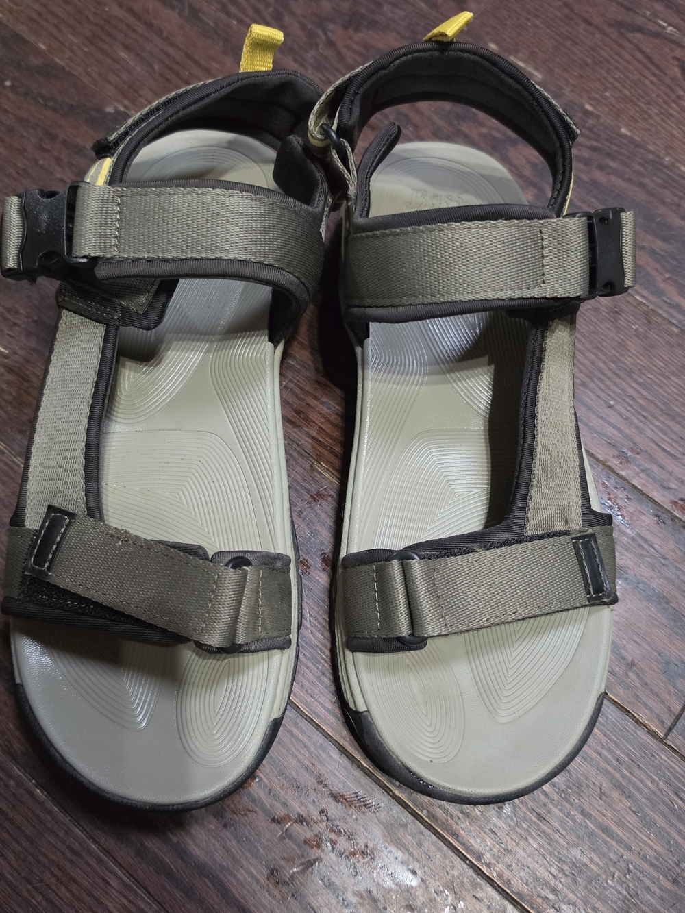 Kids Adjustable Outdoor Sandals - Olive Green